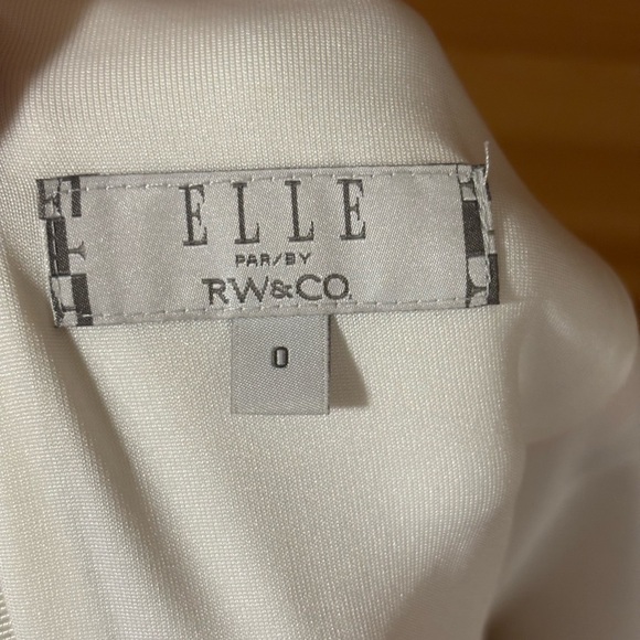 RW&CO. Pastel Pink and Blue Floral Fit-and-Flare Mini Dress - Picture 3 of 3